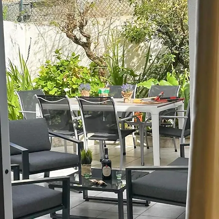 Patio Privado Com Churrasqueira By Ferias Em Figueira *