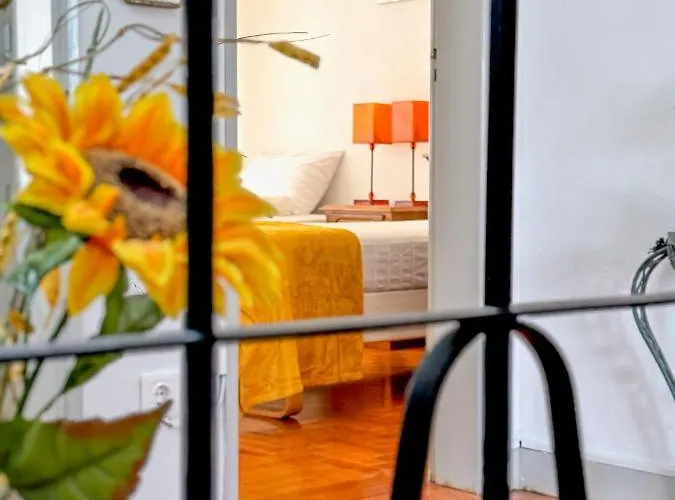 Patio Privado Com Churrasqueira By Ferias Em Figueira *