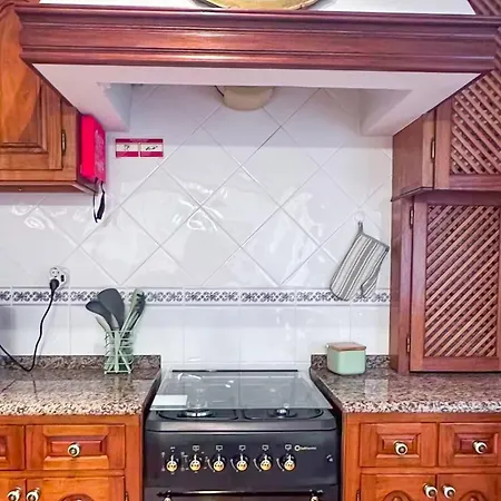 Pátio Privado Com Churrasqueira By Em Figueira Figueira da Foz