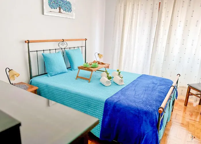 Pátio Privado Com Churrasqueira By Em Figueira