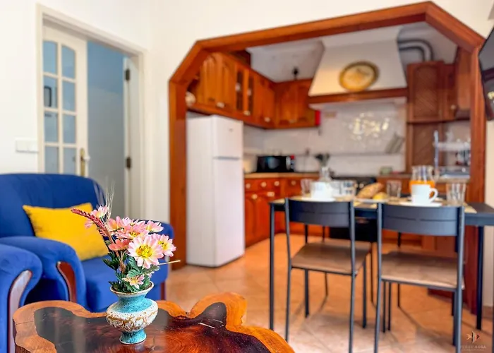 Villa Pátio Privado Com Churrasqueira By Em Figueira